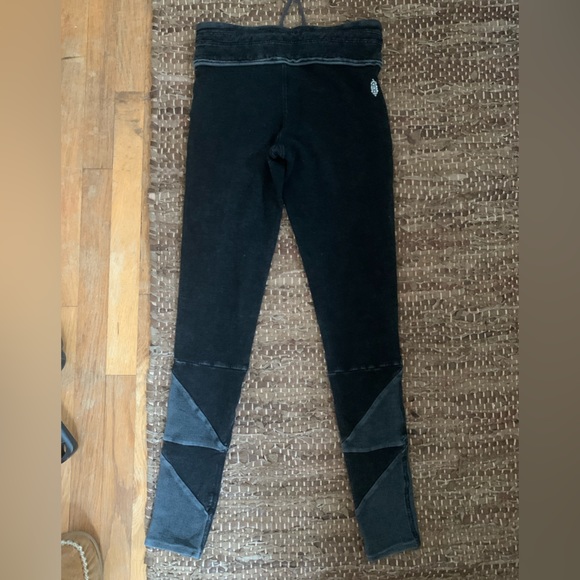Free People/FP Movement Legging Bundle:Kyoto High-Rise(2) & Underneath It All(1) - Picture 6 of 15